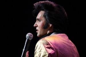 Elvis impersonator - Donny Edwards